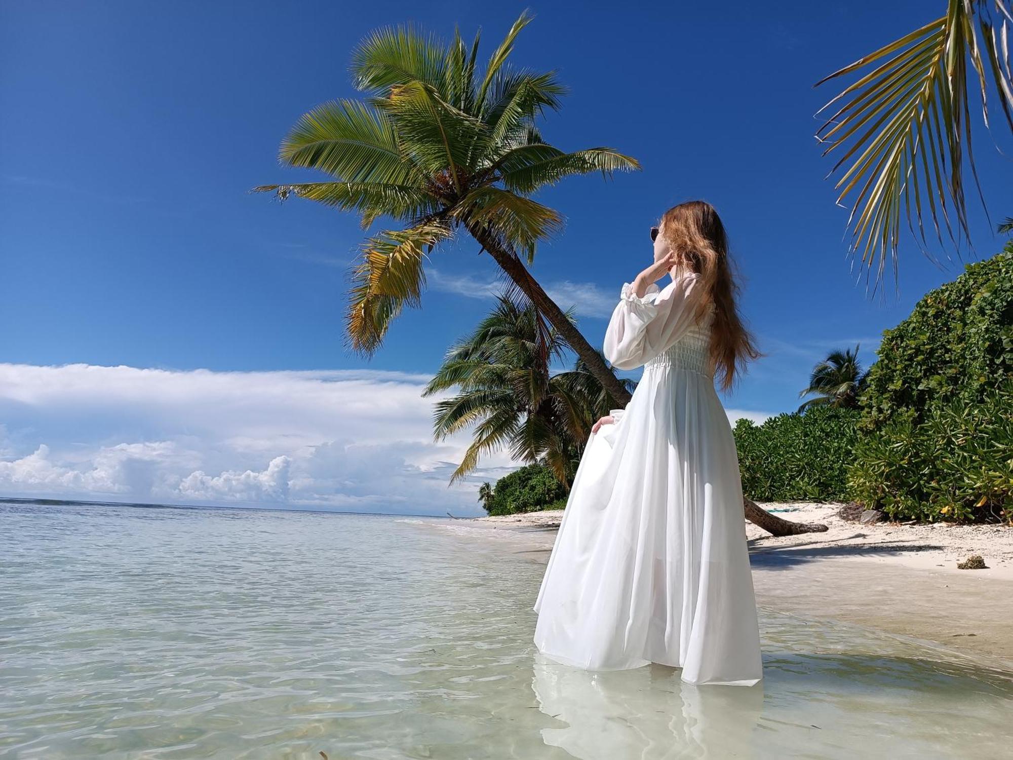 Blue Water Thoddoo Inn 部屋 写真